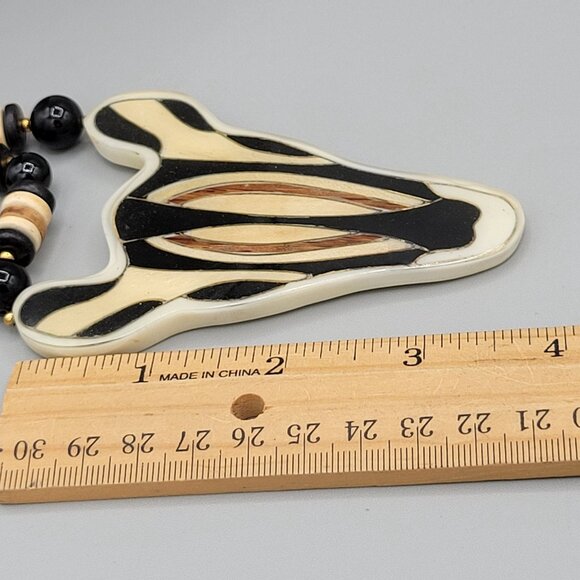 Lee Sands Giraffe Pendant Statement Necklace Natural Materials Tribal Vtg 18" - Picture 8 of 8